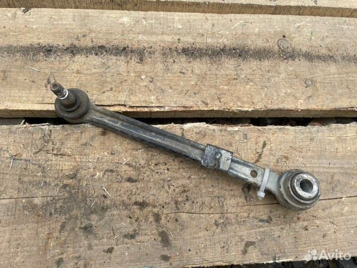 Задний левый рычаг Mercedes-Benz E-Class W210