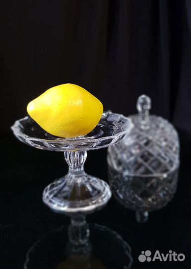 Хрусталь. Лимонница на ножке. Икорница лебедь