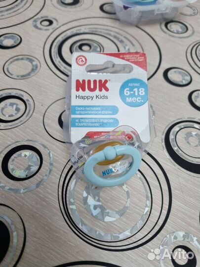 Пустышки Philips Avent и Nuk новые