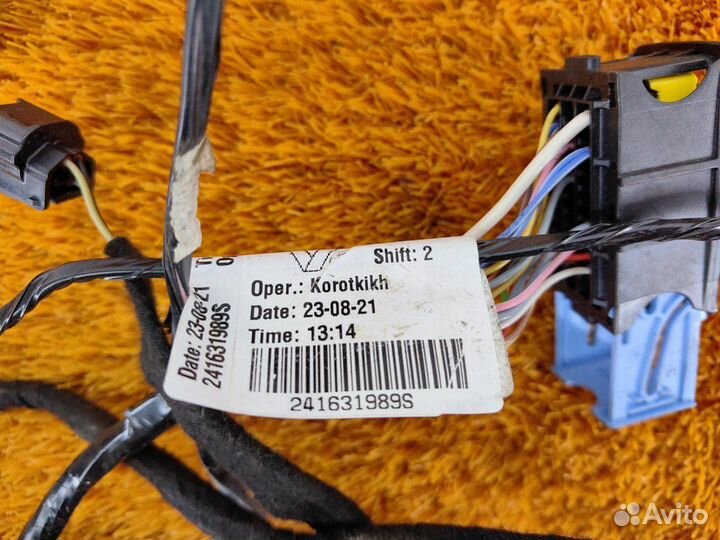 Проводка двери багажника Renault Duster K9KR858