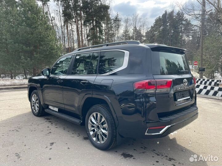 Toyota Land Cruiser 3.5 AT, 2023, 25 км