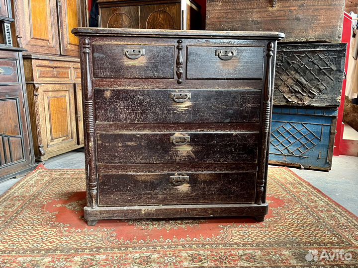 Комод старинный
