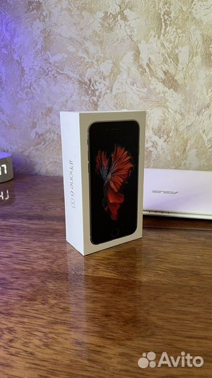 Коробка от iPhone 6s 64gb