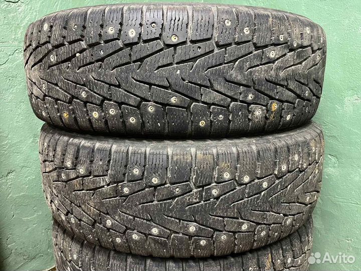 Nokian Tyres Hakkapeliitta 7 SUV 225/65 R17 106T
