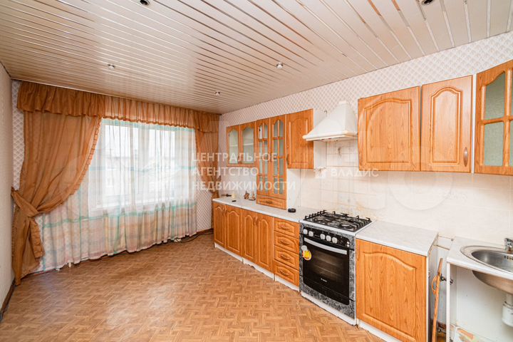 3-к. квартира, 79 м², 5/5 эт.