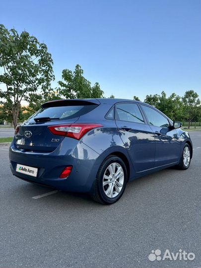 Hyundai i30 1.6 AT, 2012, 124 100 км