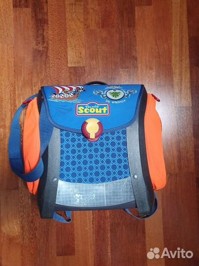 Школьный рюкзак