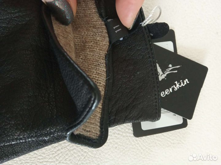 Перчатки из кожи