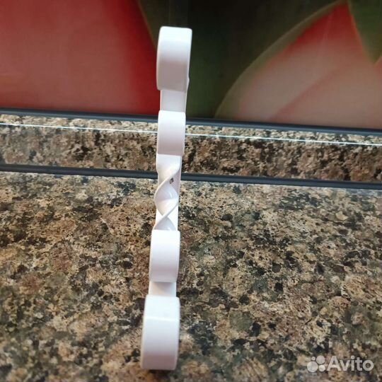 Крепления на стену металл, для полок или подвесов