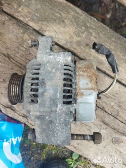 Генератор на toyota