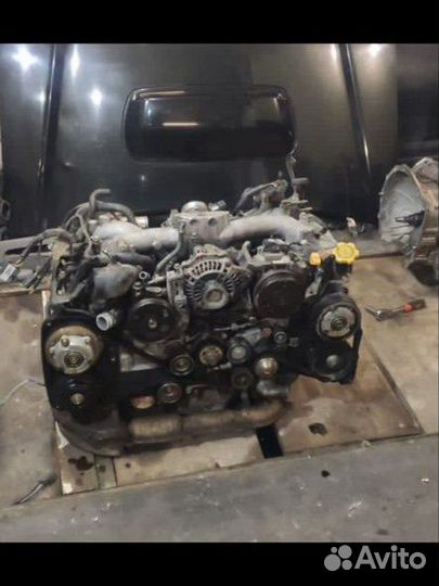Двигатель ej205 Subaru forester sg5
