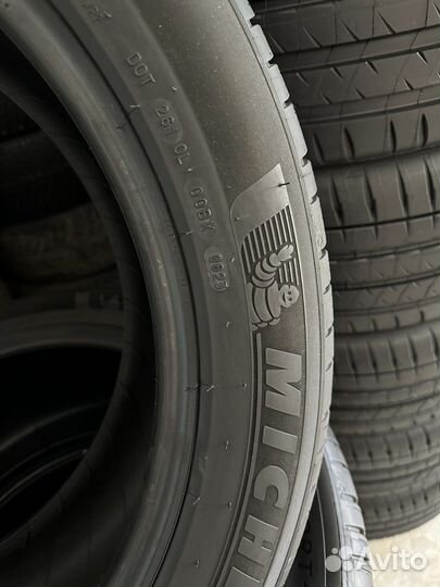 Michelin Pilot Sport 4 SUV 285/45 R22 и 325/40 R22