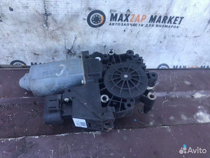 Мотор стеклоподъемника перед лев Audi A6 С5 2001