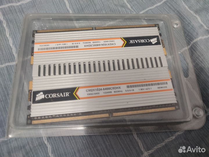 Комплект 2 модуля Corsair DDR2-6400 с радиатором