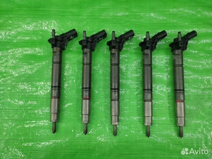 Форсунка 3.0 TDI CRC/CJM Touareg/Cayenne/Q7 и др