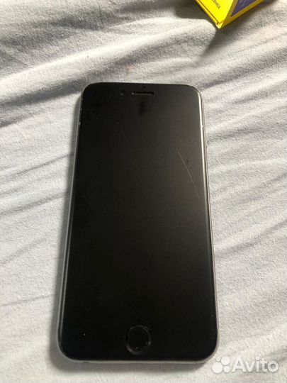 iPhone 6S, 64 ГБ