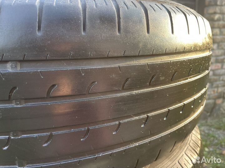 Goodyear EfficientGrip 215/60 R17