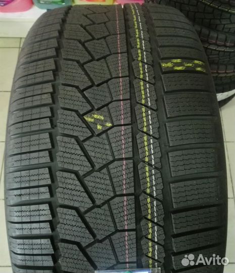 Continental ContiWinterContact TS 860S 225/40 R19 93V