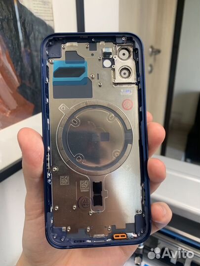 Корпус iPhone 12