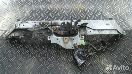 Рамка капота nissan note E11 (5TD22VQ01)