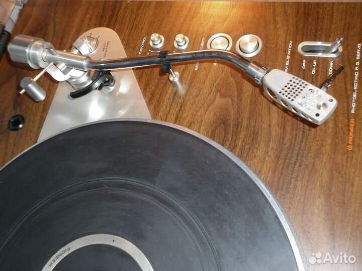 Проигрыватель винила Pioneer PL-1250 Япония