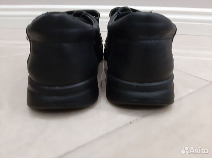 Кроссовки,туфли