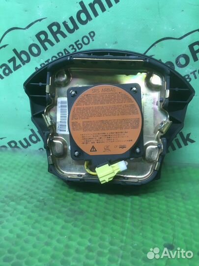 Подушка безопасности в рулевое колесо Nissan Prime