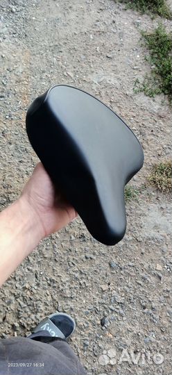 Сиденье для велосипеда широкое