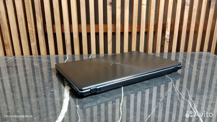 Игровой ноутбук Asus X550C на SSD