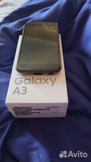 Samsung Galaxy A3 (2017) SM-A320F/DS, 2/16 ГБ