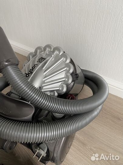 Пылесос Dyson DC 23