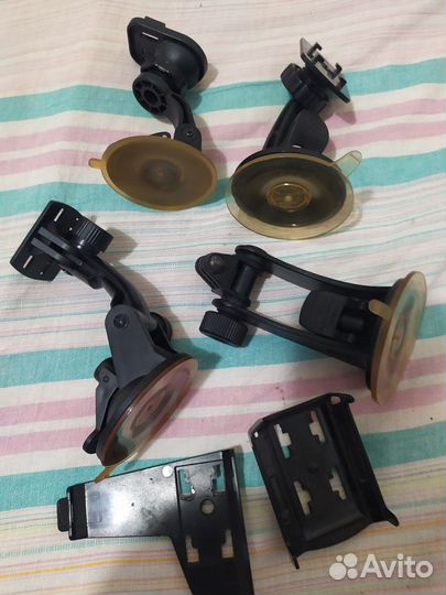 Держатели для навигатора,телефона с присоской