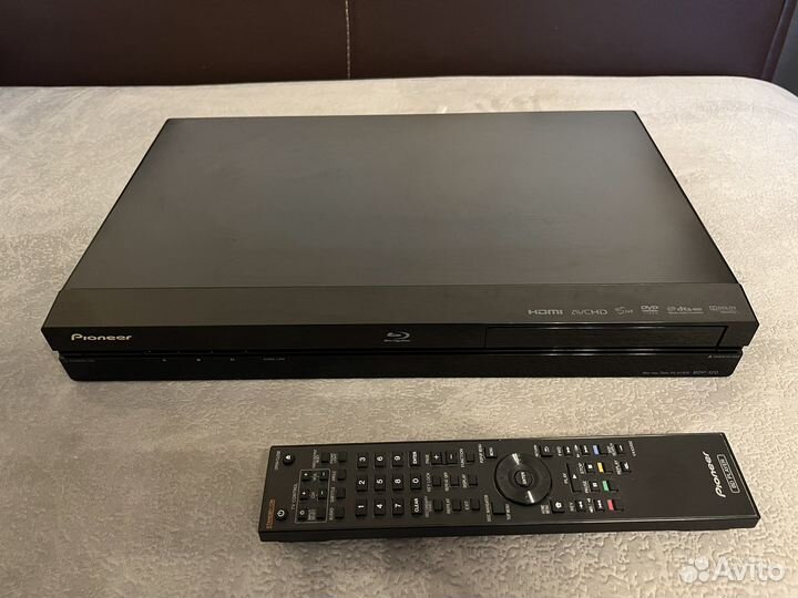 Blu-ray плеер Pioneer BDP-120