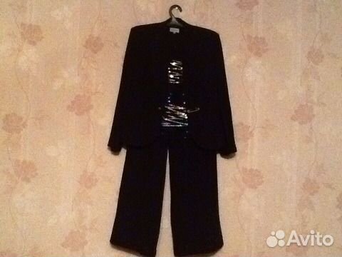 Брючный костюм