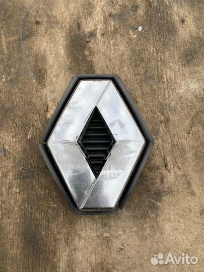 Эмблема передняя Renault Megane 2
