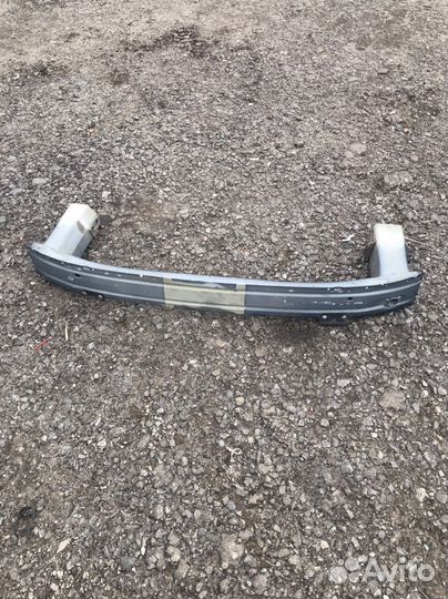 Opel astra j усилитель переднего бампера