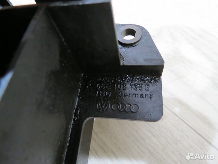 Маслоотражатель Audi A7