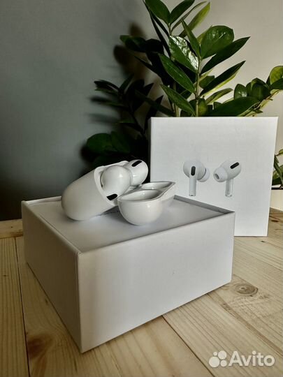 Беспроводные наушники AirPods pro
