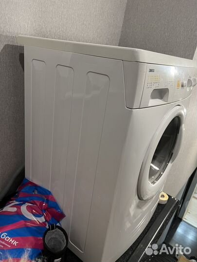 Стиральная машина zanussi