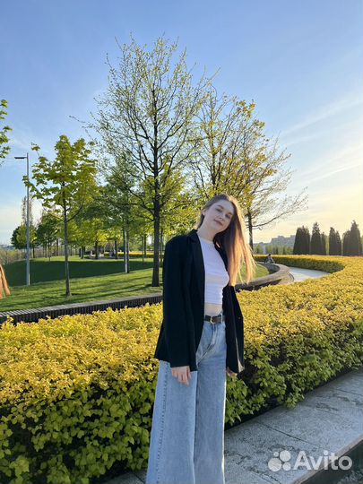 Менеджер по продажам в фитнес клуб