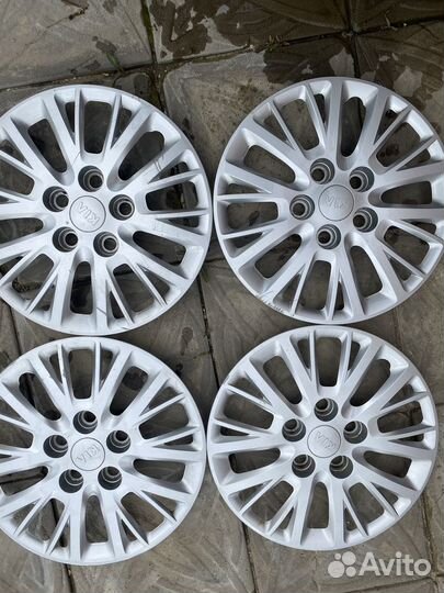 Продам колпаки на диски