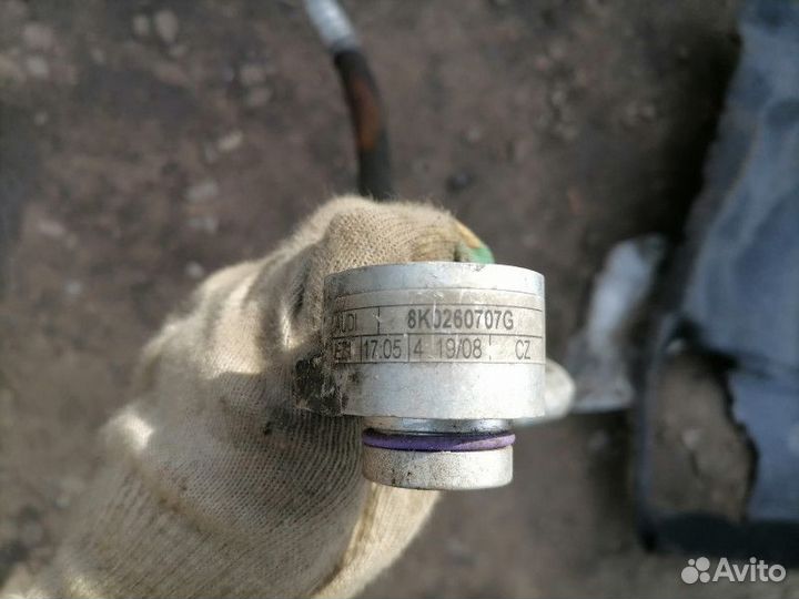 Трубка кондиционера Audi A4B8