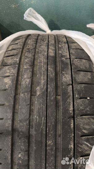 Goodyear Eagle F1 Asymmetric SUV 4x4 285/40 R21 109Y