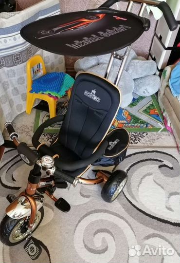 Детский трехколесный велосипед ручкой