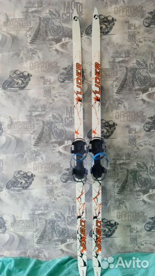 Детские пластиковые лыжи160