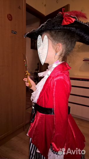 Прокат новогодний костюм Пиратка(Дисней) 5-8 л