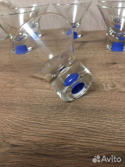 Новые салатники и посуда для коктейля absolut