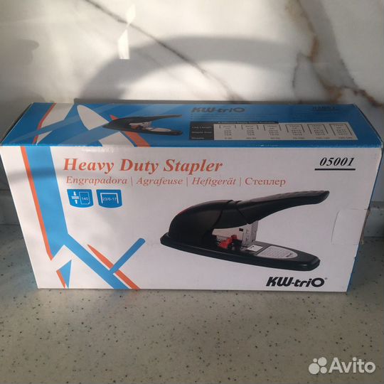 Степлер канцелярский KW trio 05001