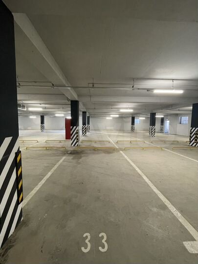 Машиноместо, 13 м²