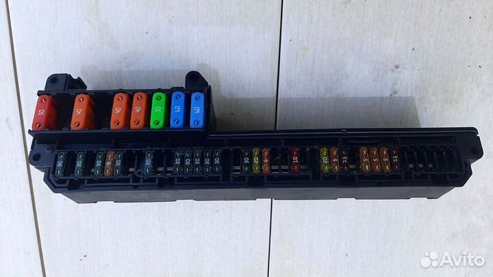 Блок предохранителей BMW 5-Series 525I E60